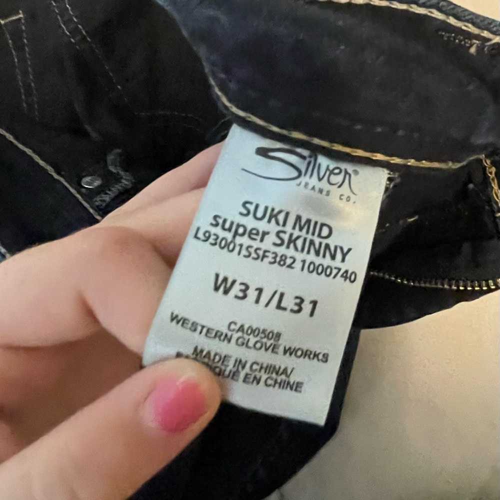 Dark blue size 31 silver jean co women’s jeans - Picture 3 of 4